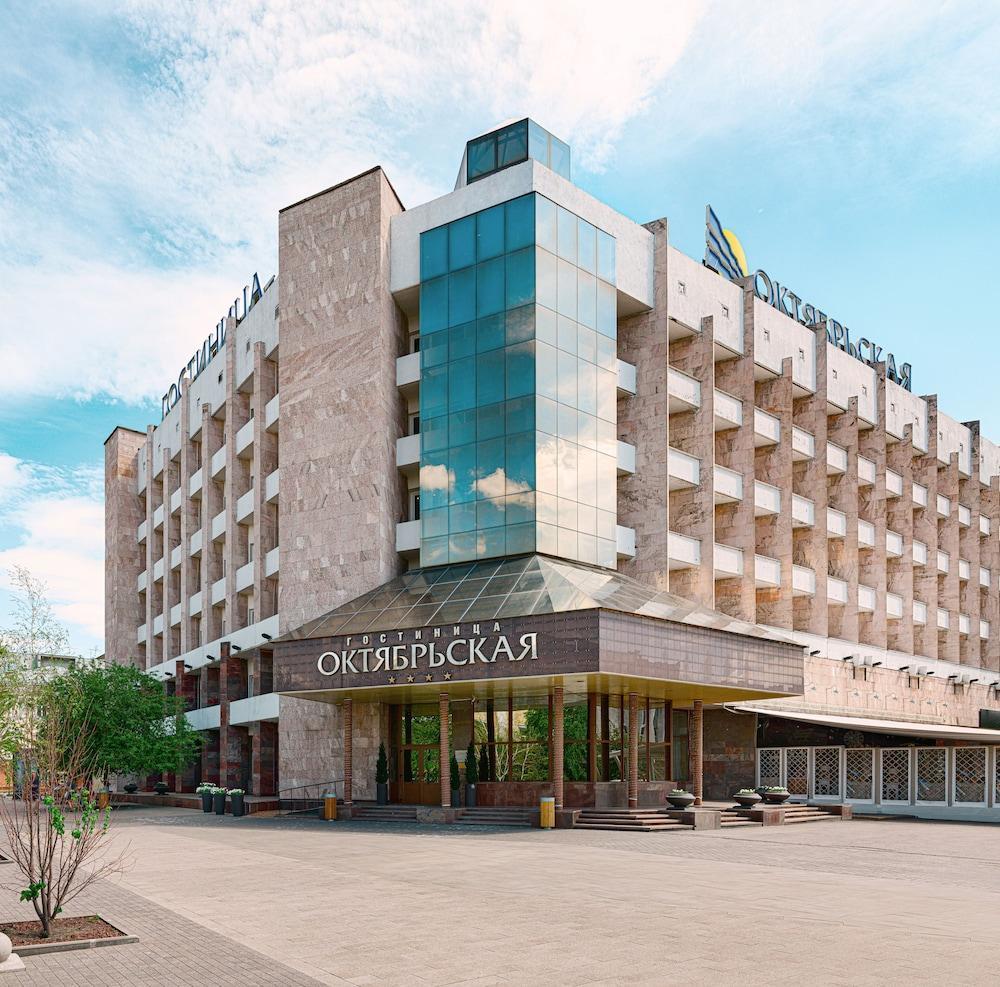 קראסנויארסק Oktyabrskaya Hotel מראה חיצוני תמונה